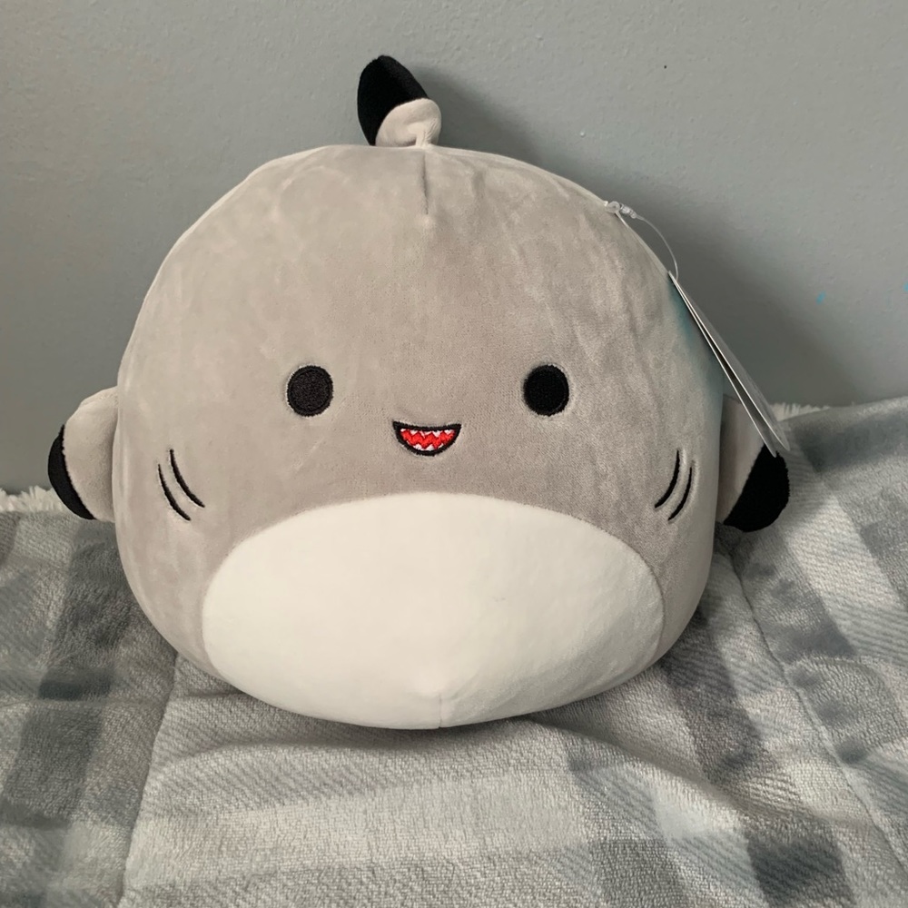 Gordon Squishmallow